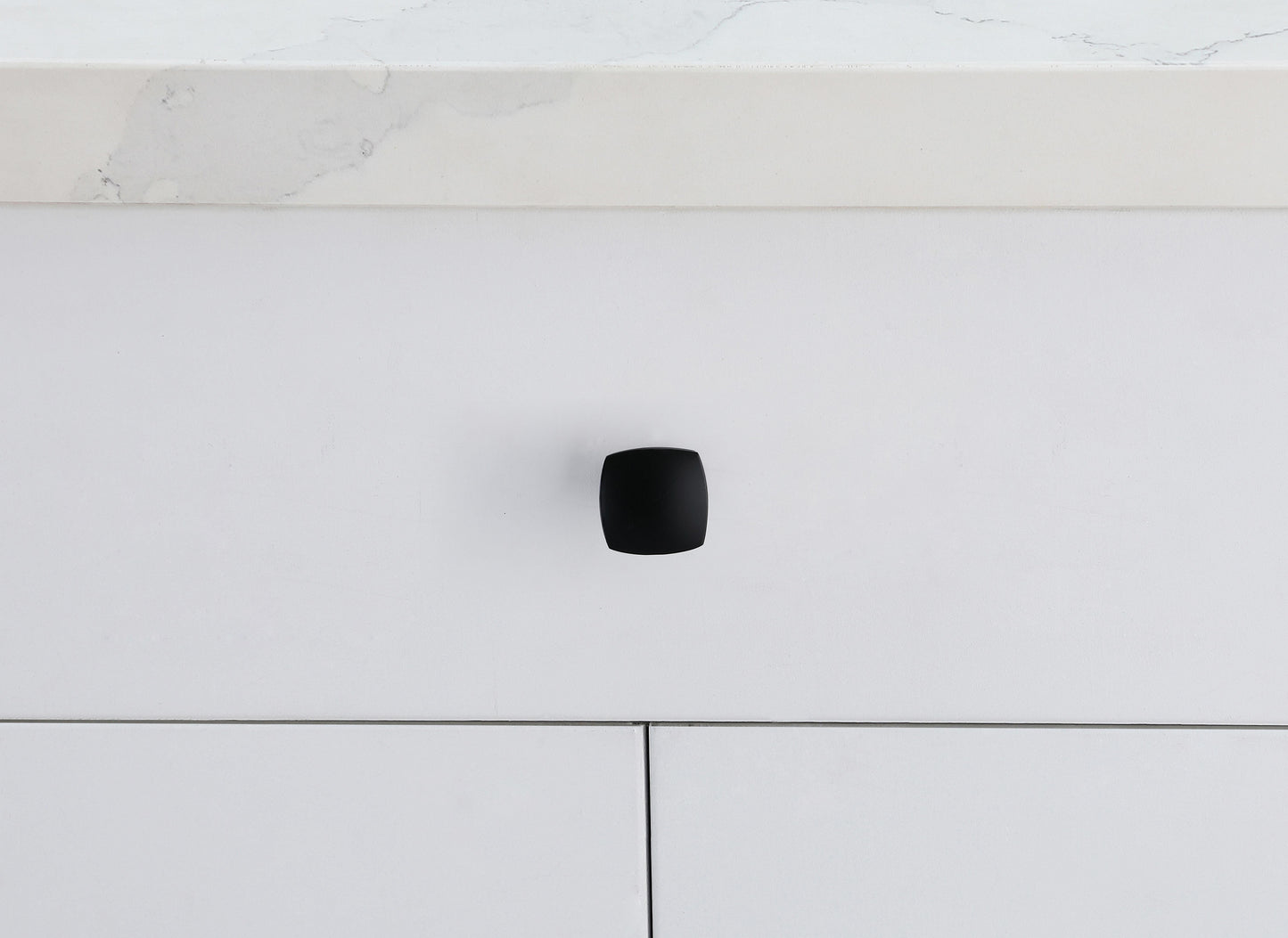 Maelis 1.3" Square Knob Multipack (Set of 10), Modern Style, Matte Black - CK200MB-10PK