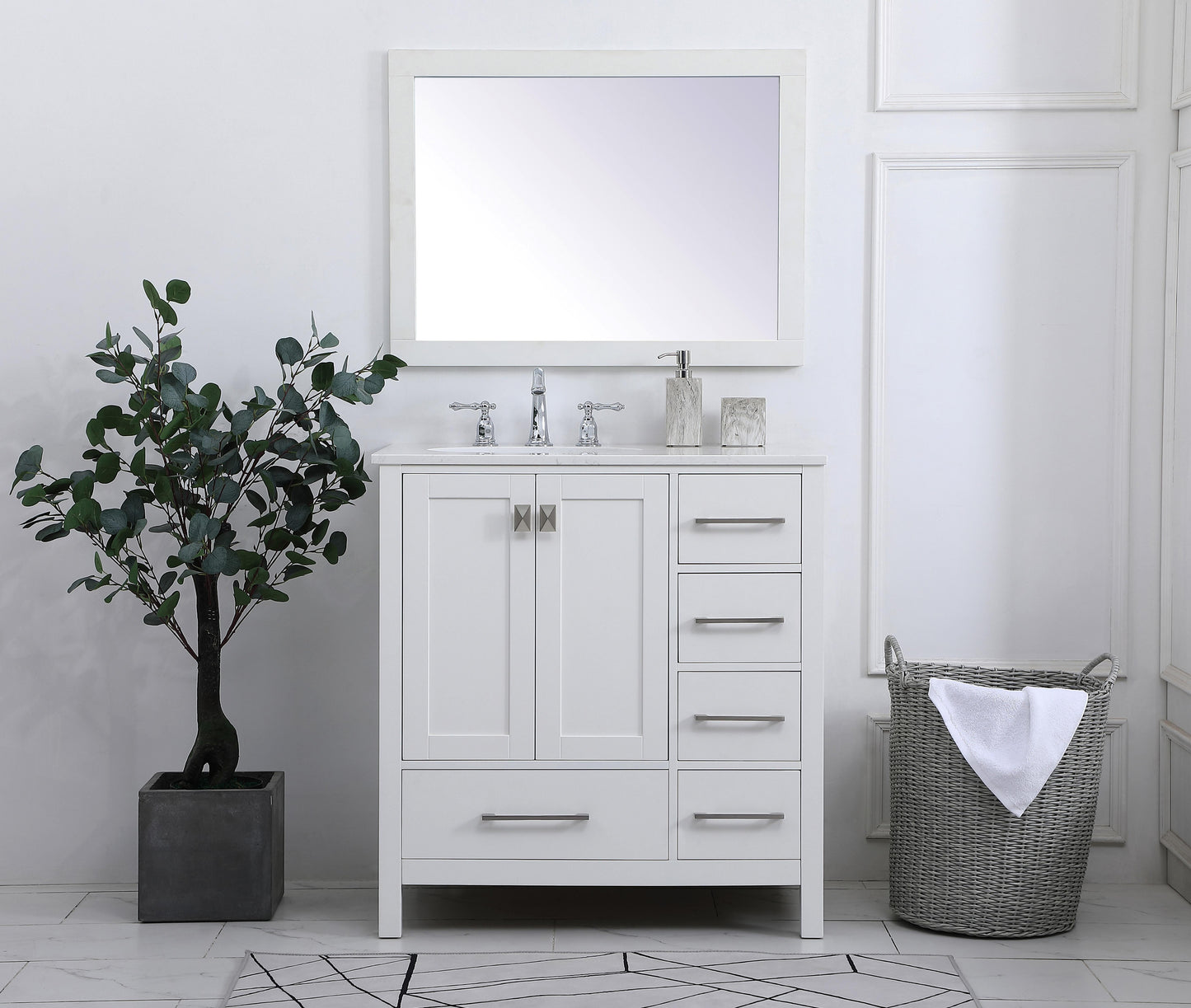 32 inch Single Bathroom Vanity in White - BC2003234WH