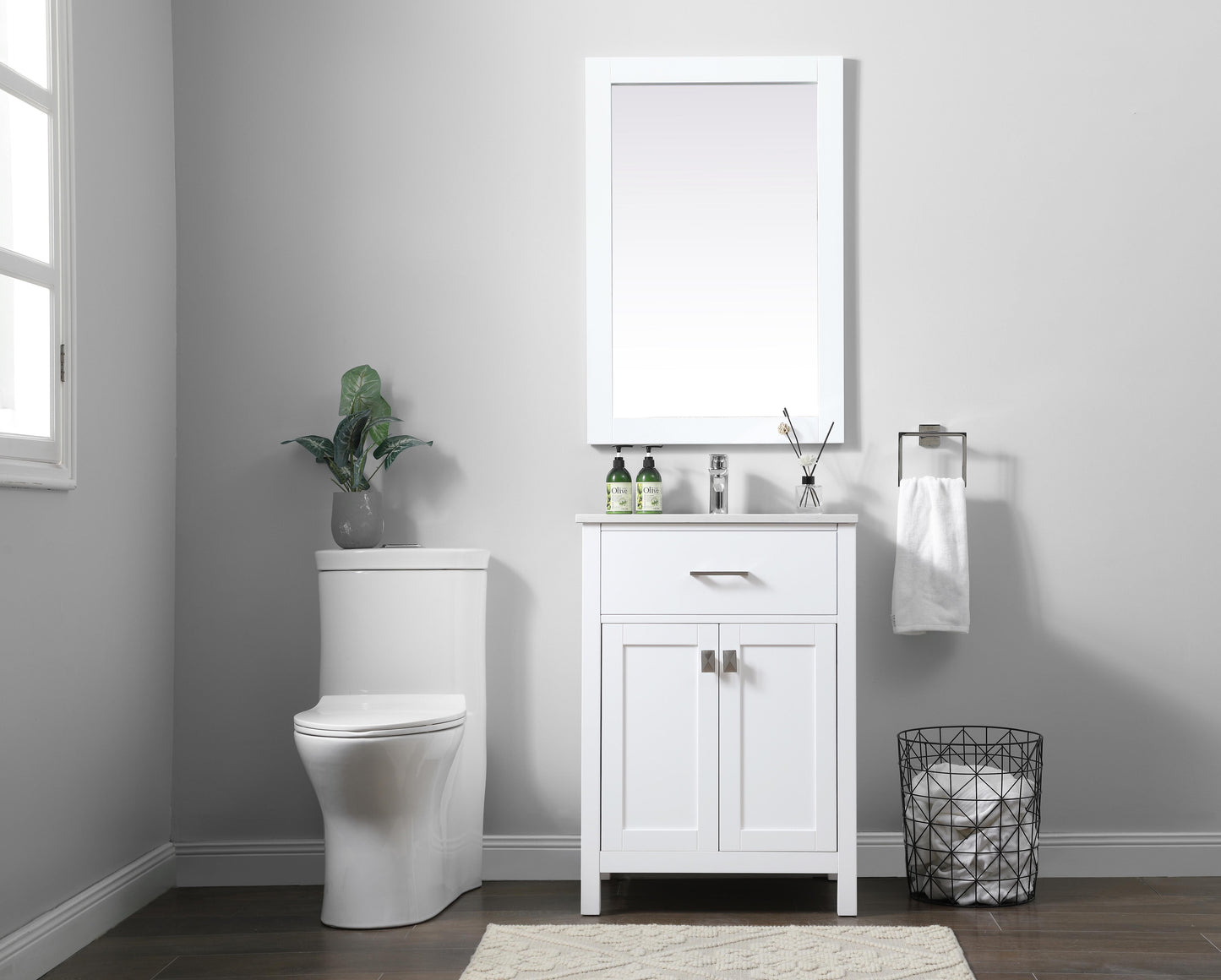 24 Inch Single Bathroom Vanity in White - BC3002434WH