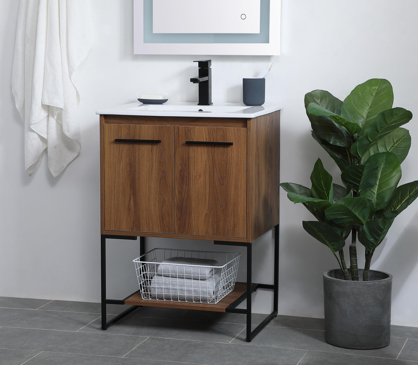 24 inch Single Bathroom Vanity in Walnut Brown - BC3402433WB