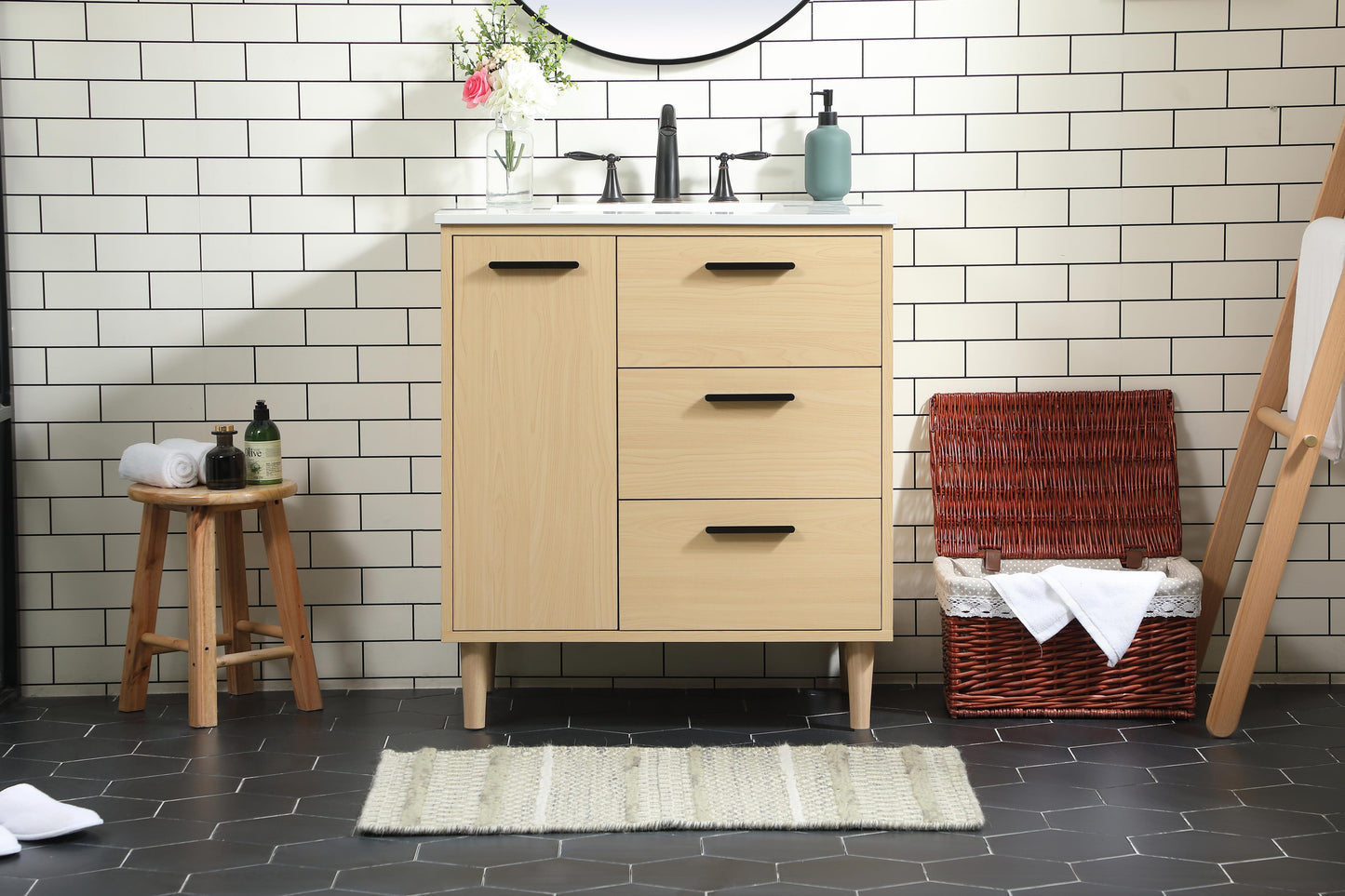 30 inch Bathroom Vanity in Maple